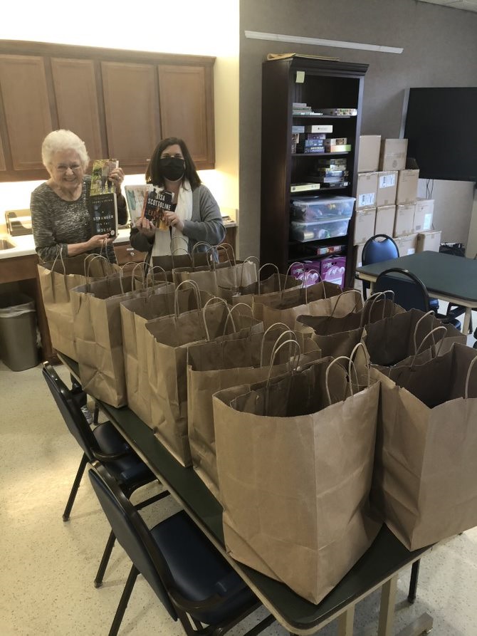 volunteers for books