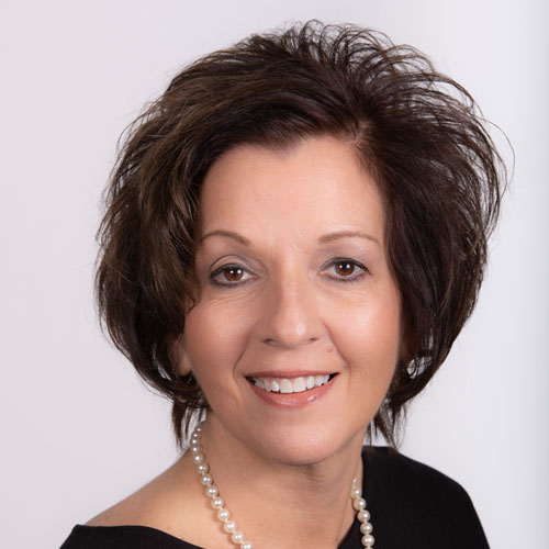 Linda Feagan headshot