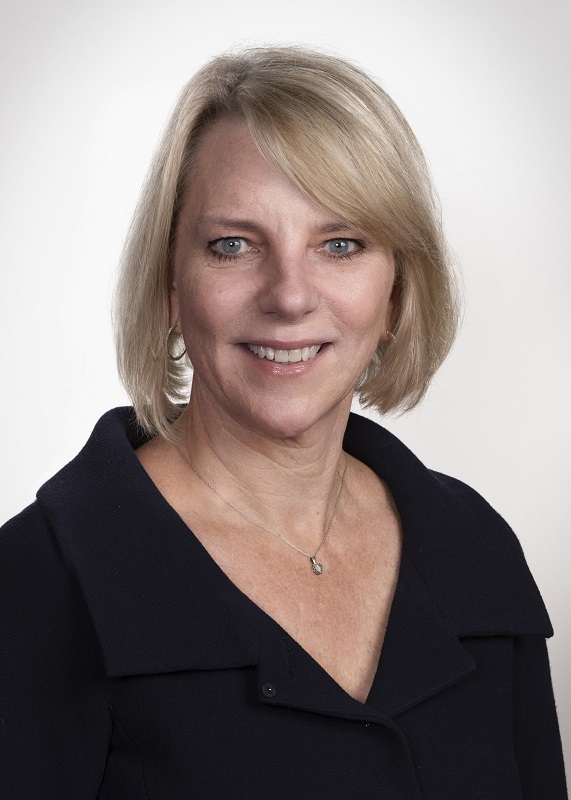 Heather Crumbaugh Headshot